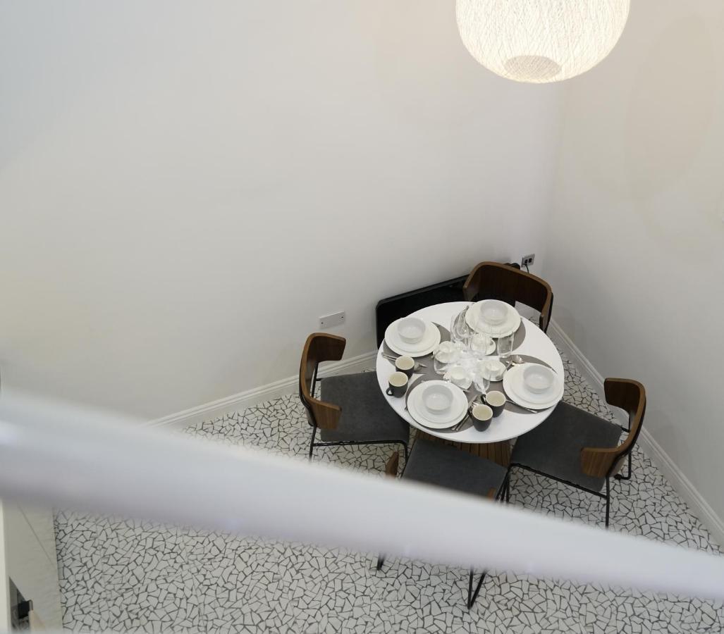Trueman Court Luxury Serviced Apartments Ливърпул Екстериор снимка